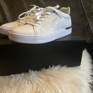 Low line leather Coach Sneakers 🤍